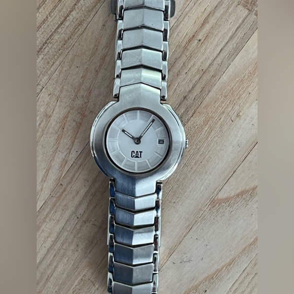 Caterpillar CAT Ladies Watch ULTRA RARE Stainless Bracelet Case Dial Date Window - Picture 4 of 12